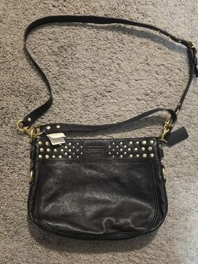 Coach F15237 "Zoe" studded hobo shoulder bag.